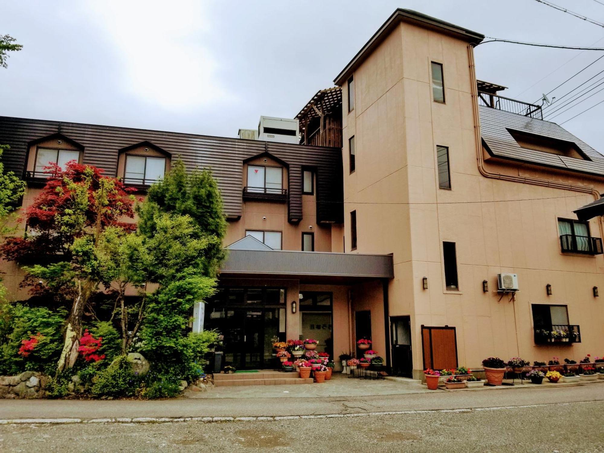Hakuba Hotel Hana-No-Sato Kültér fotó